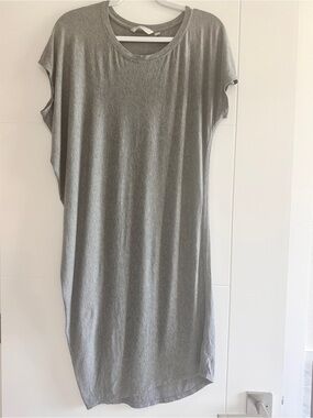 Athleta Relaxed High low T-Shirt Dress